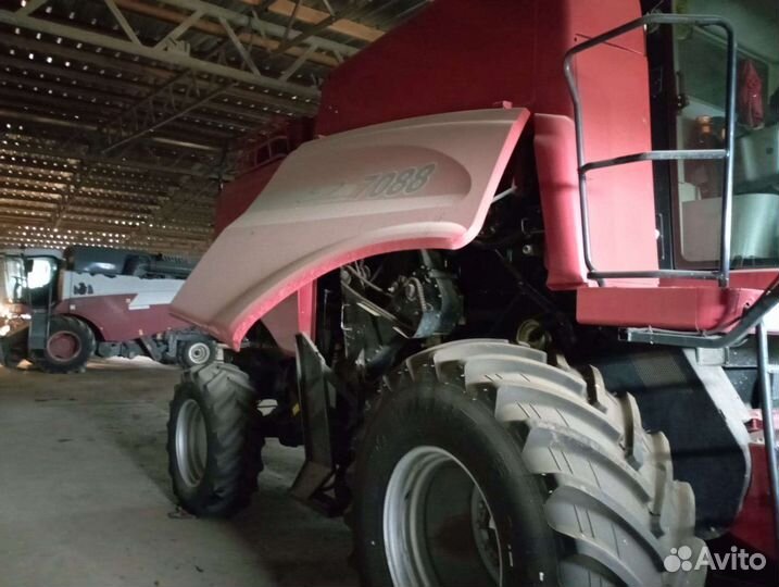 Комбайн Case IH 7088, 2011