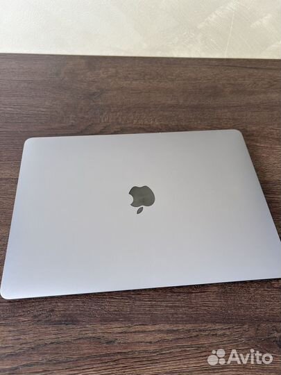 Apple MacBook Air 13 (2020), i3, 256gb