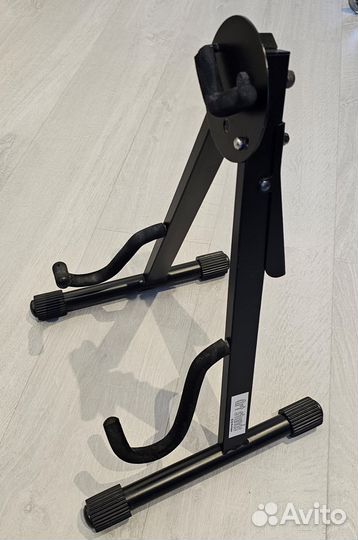 Стойка для электро- и бас-гитары