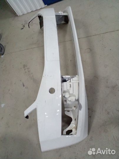 Бампер передний Skoda Octavia A7 2018 год