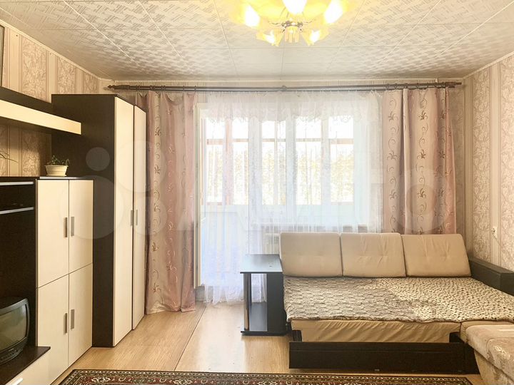 2-к. квартира, 54 м², 2/5 эт.