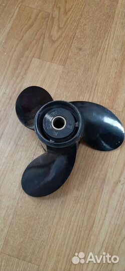 Винт гребной mercury10 3/8 - 13