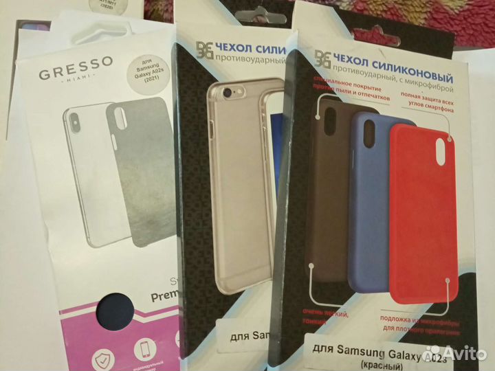 Чехлы на телефон