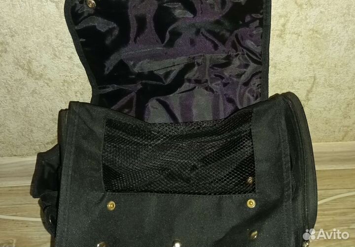 Переноска для кошек и собак