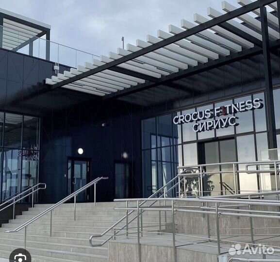 Абонемент в фитнес клуб с бассейном