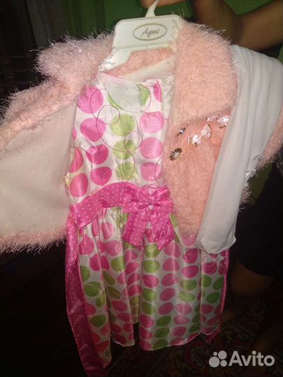 Платье на девочку