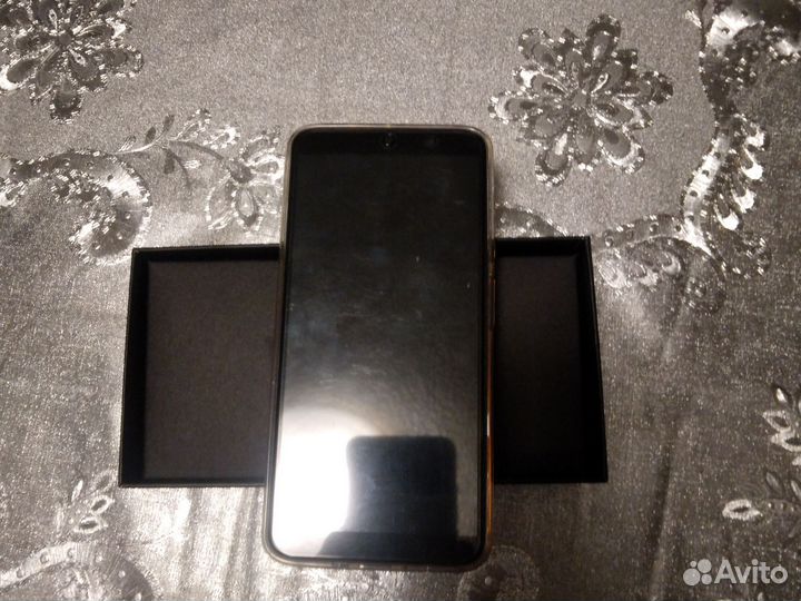 China Mobile A3s, 2/16 ГБ