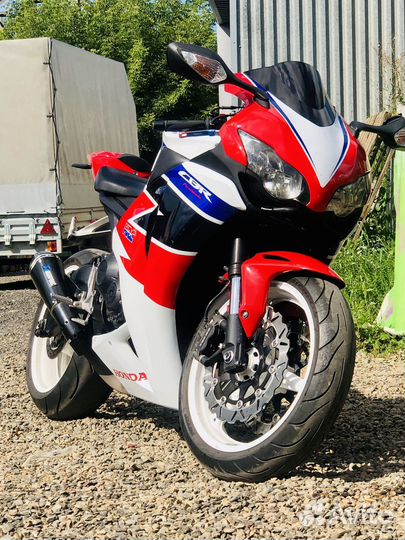 Honda CBR1000RR Fireblade 2008г