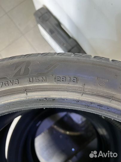 Bridgestone Alenza 001 245/40 R21 и 275/35 R21 103Y