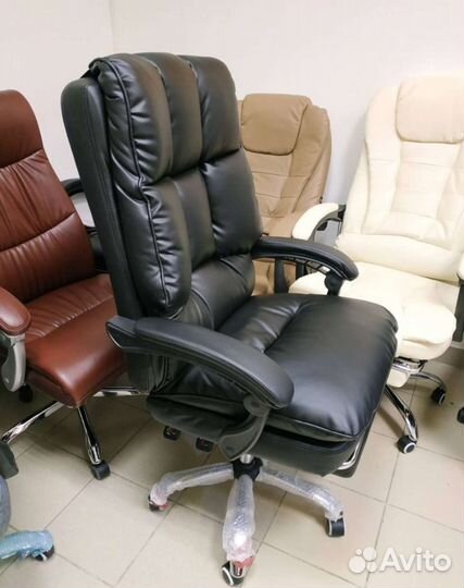 Компьютерное кресло новое