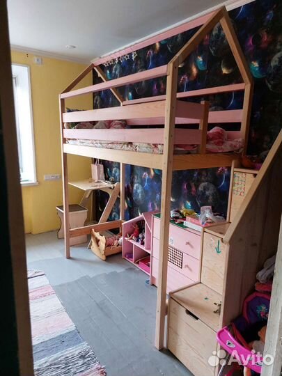 Детская кровать домик с матрасом