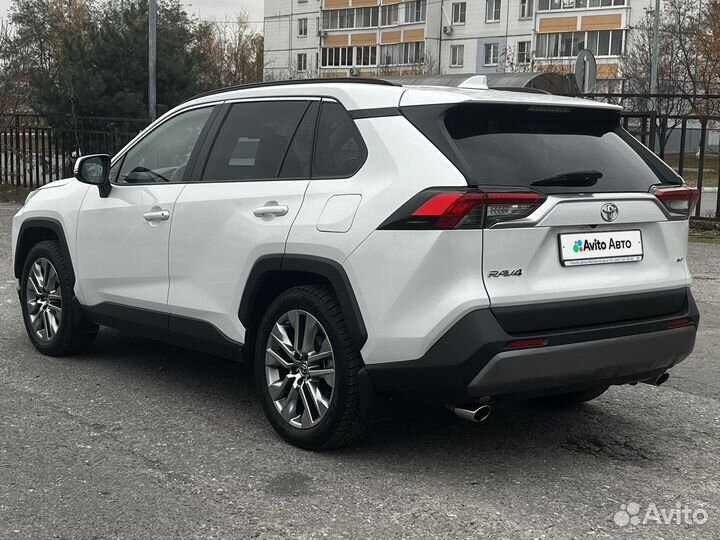 Toyota RAV4 2.5 AT, 2022, 43 000 км