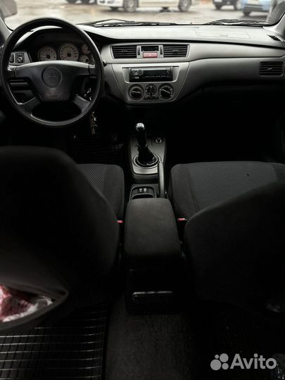 Mitsubishi Lancer 1.6 МТ, 2005, 139 030 км