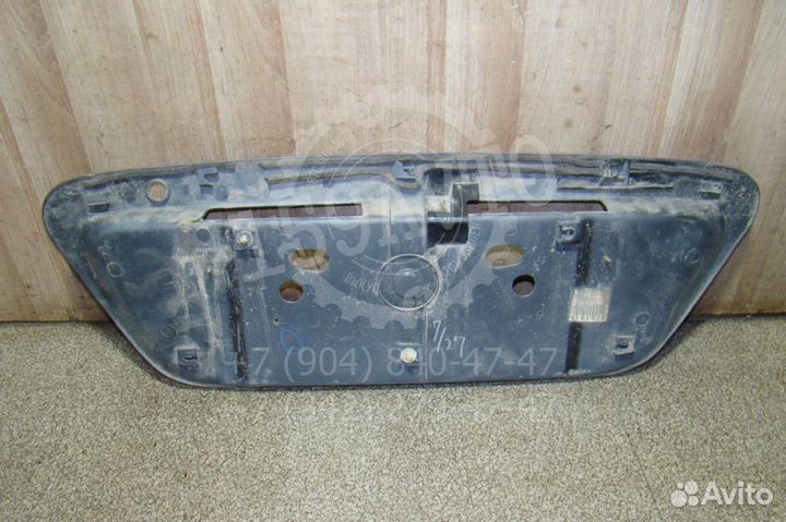 Накладка крышки багажника Mitsubishi Lancer 9