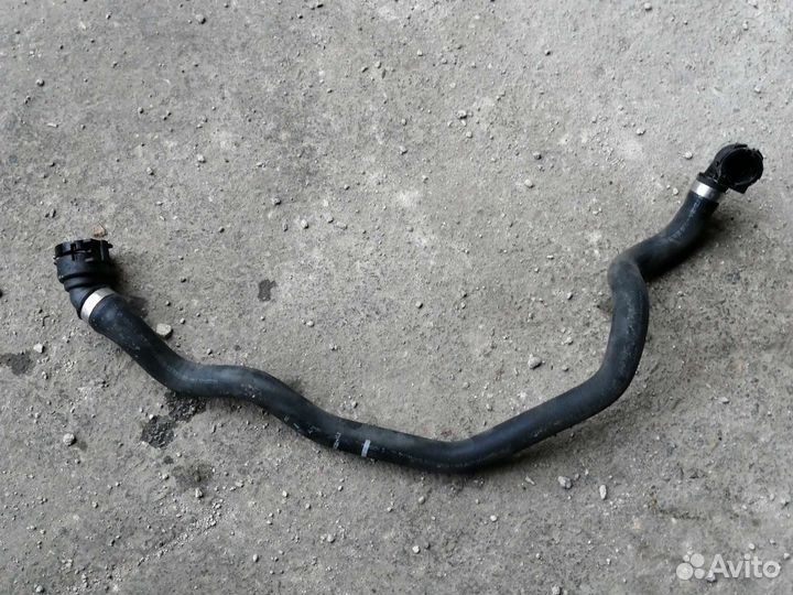 Патрубок системы охлаждения BMW x5 е53