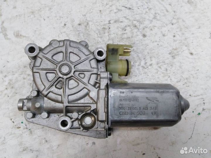 Моторчик переднего левого стеклоподъемника A004820