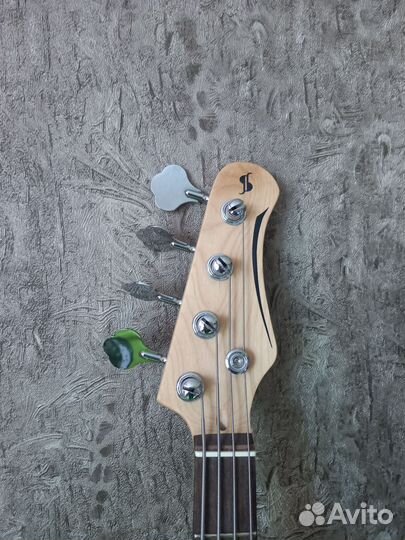 Бас гитара stagg SBP 30