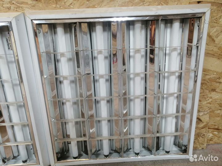 Светильник потолочный