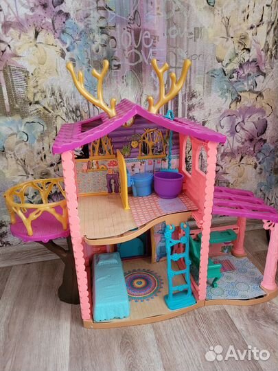 Кукольный домик и коляска