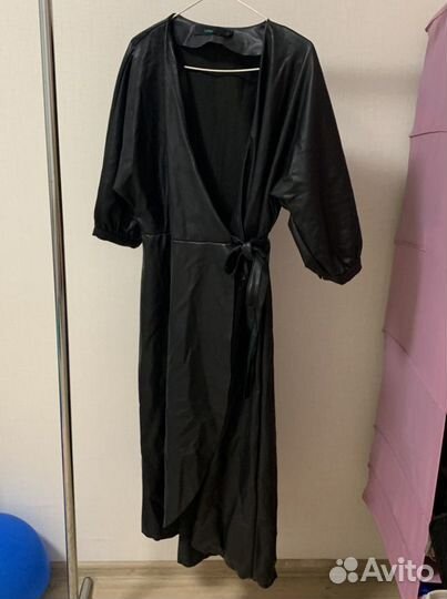 Кожаное платье