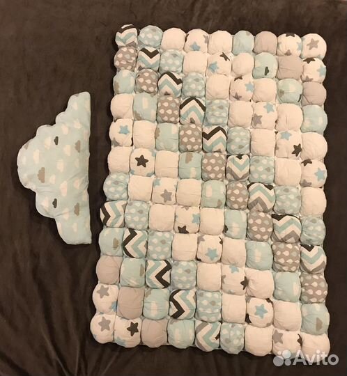 Зефирное одеяло для младенца и подушка