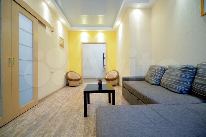 2-к. квартира, 65 м², 2/5 эт.