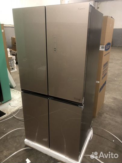 Холодильник новый