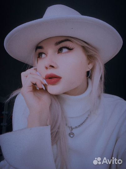 Администратор,бариста