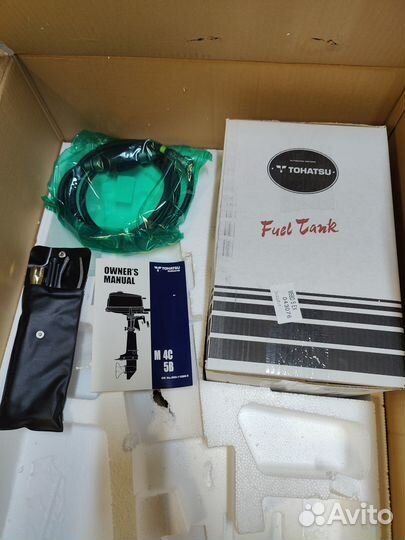 Подвесной лодочный мотор Tohatsu 5. 2х такт