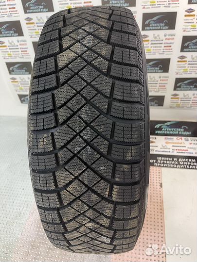 Pirelli Ice Zero FR 205/50 R17 93T