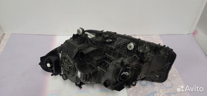 Bmw g30 g31 фара правая LED adaptiv