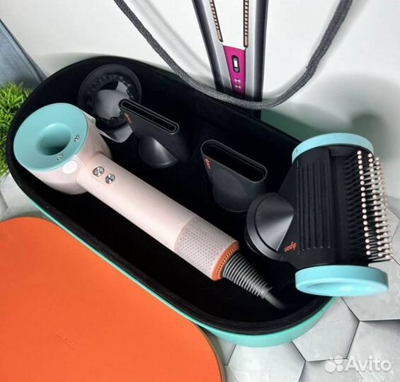 Фен Dyson Tiffani