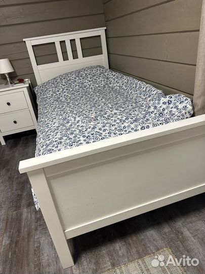 Кровать IKEA hemnes