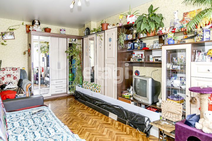 2-к. квартира, 42,2 м², 3/5 эт.