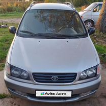 Toyota Picnic 2.2 MT, 1998, 300 000 км, с пробегом, цена 290 000 руб.