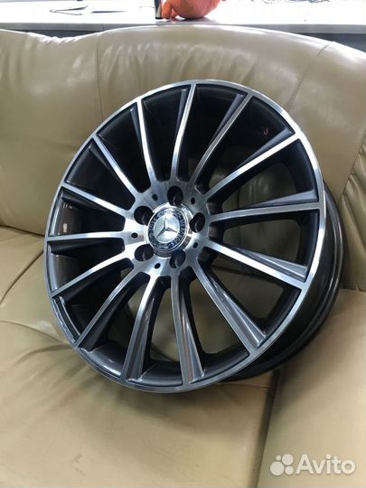 Диск 7.5 18 5*112 Et: 49 Dia: 66,6 Replay MR139