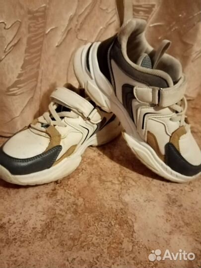 Кроссовки 35 размер