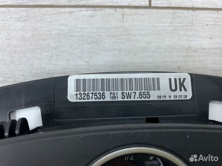 Щиток приборов Opel Zafira минивэн A 17 DTR 2008