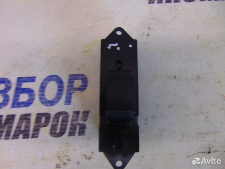 Кнопка стеклоподъемника для Mitsubishi Outlander 2