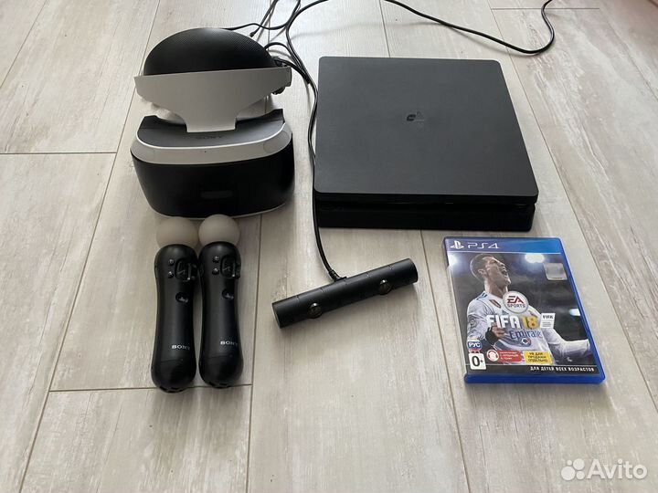 Sony playstation 4 slim 1 TB