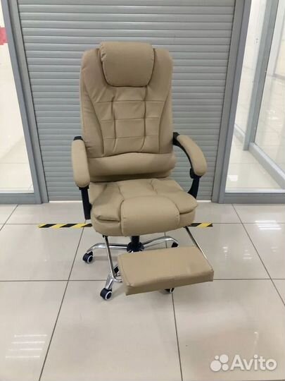 Компьютерное кресло для руководителя с массажем