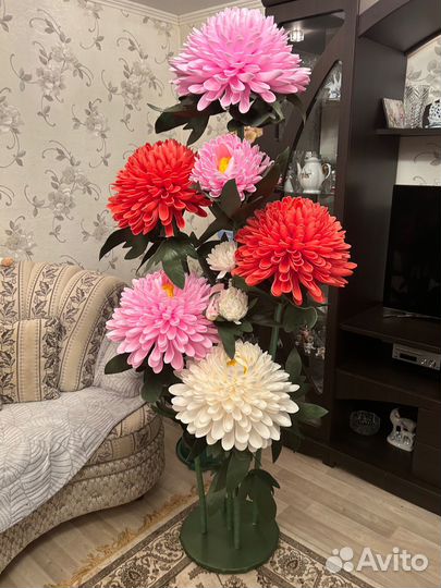 Ростовые цветы из изолона