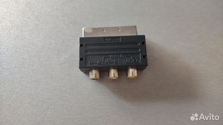 Адаптeр-пeреxодник sсart на 3 RCA
