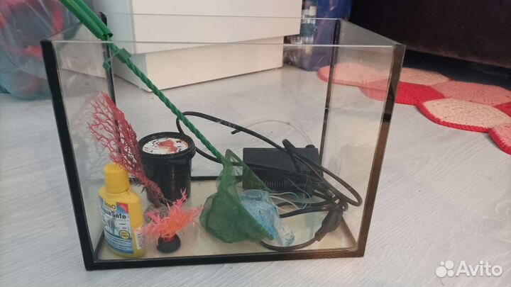 Аквариум+фильтр и кислород+сопутствующие штучки