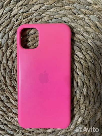 Чехол на iPhone 11