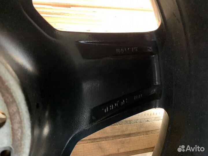 Колеса на mercedes r20 amg