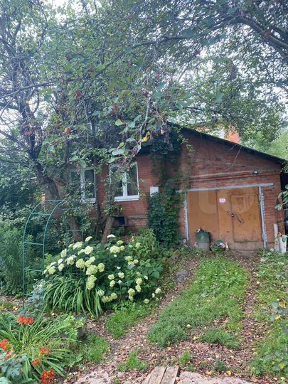 Дом 270 м² на участке 20 сот.