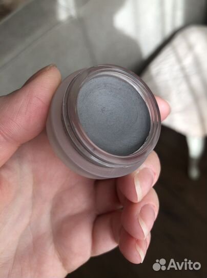 Тени кремовые shiseido