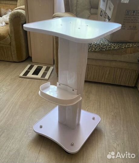 Стойка подставка тележка тумбочка с колесами