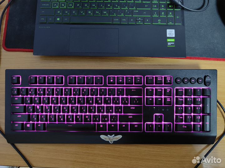 Продам клавиатуру Razer Cynosa V2